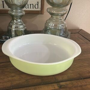 Vintage Pyrex lime